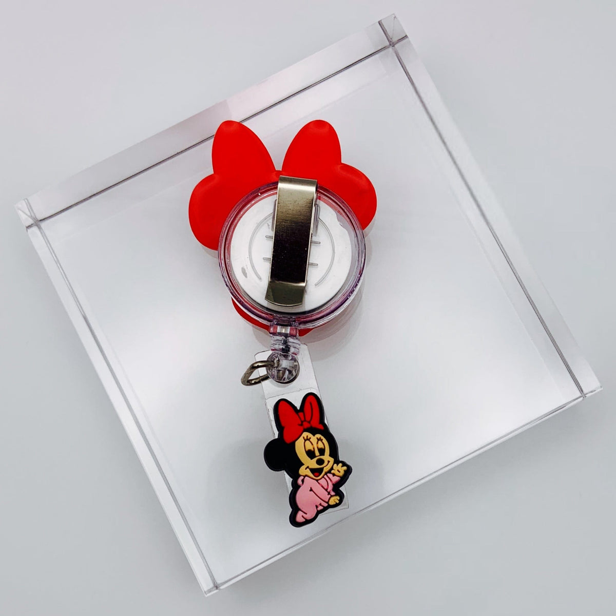 Bow Mouse Badge Holder with Retractable Reel