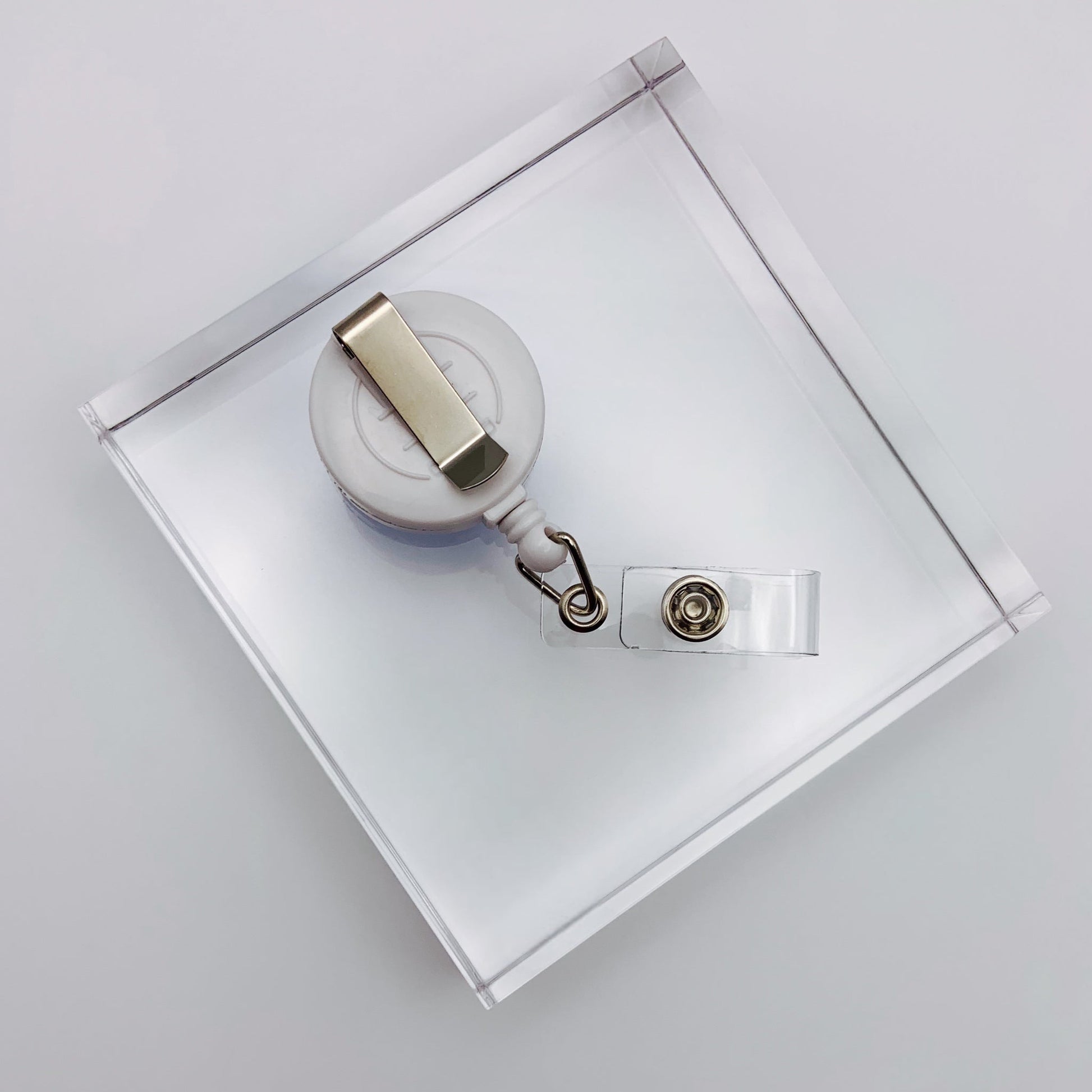 I PROMISE I’M SMILING Work Badge Holder/Retractable Reel - Joanell Creations